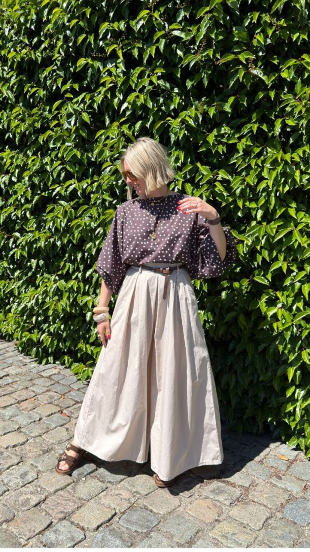 long sleeve polka dot blouse chocolate
