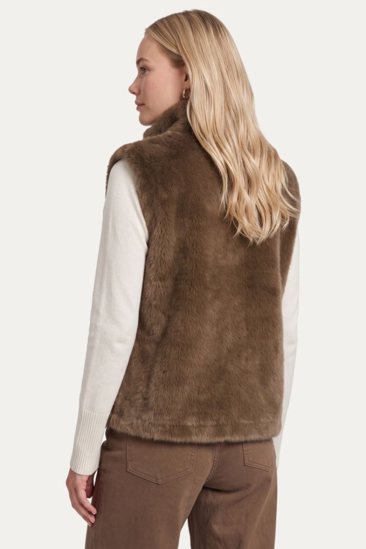 Geraldine gilet 542 Dark Walnut