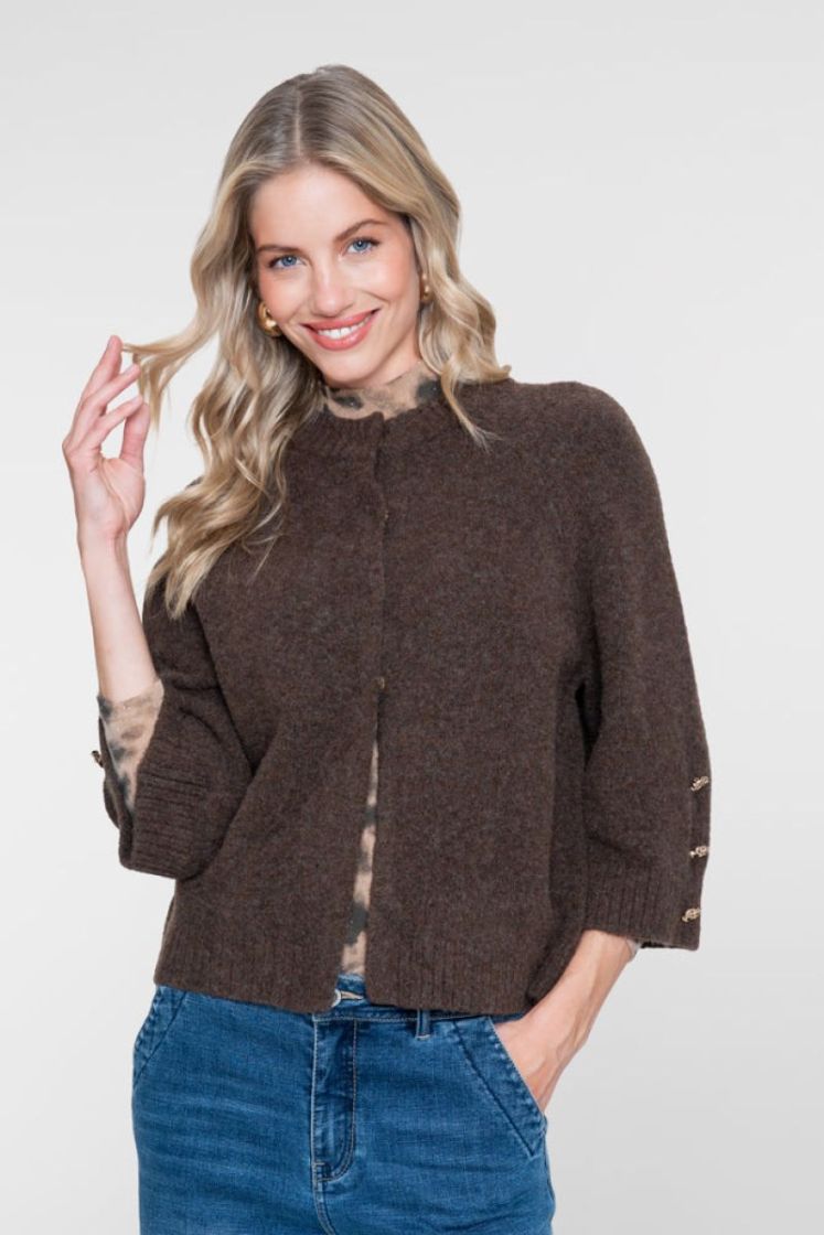 000775 brown